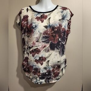 Floral Print Women's Tee, Size Small